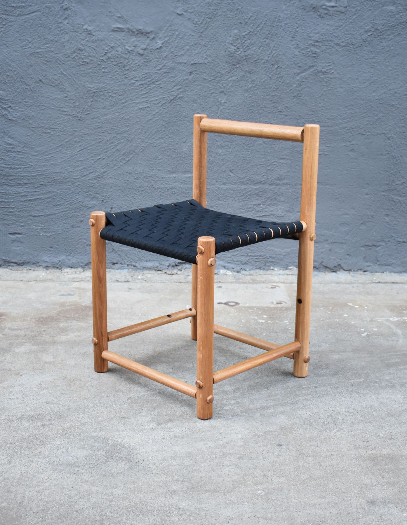 Round Rod Chair