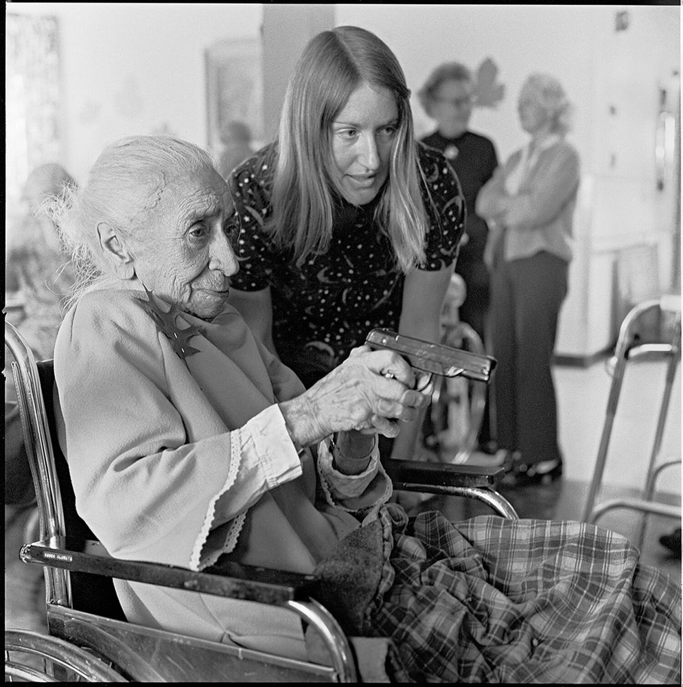 AVERY DANZIGER PHOTOGRAPHY