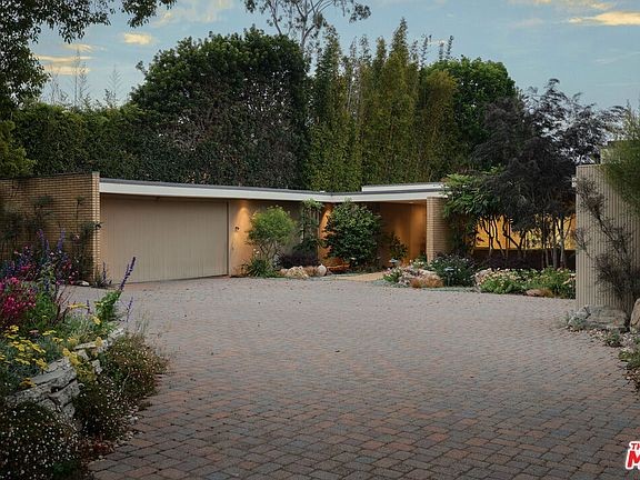 32nd image of 344 S Cliffwood Ave