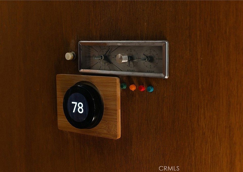 10th image of 17136 Nanette St
